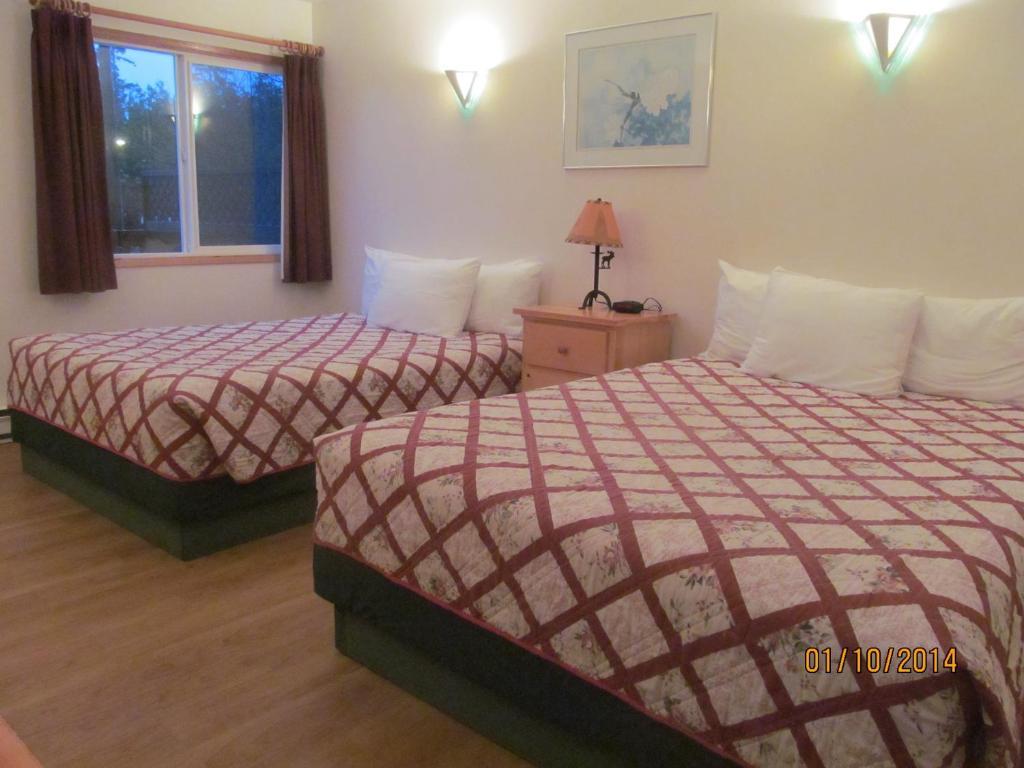 Little Beach Resort 尤克卢利特 外观 照片